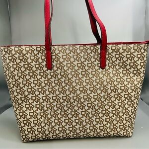 DKNY Bryant Signature Tote Brown Red: NWT